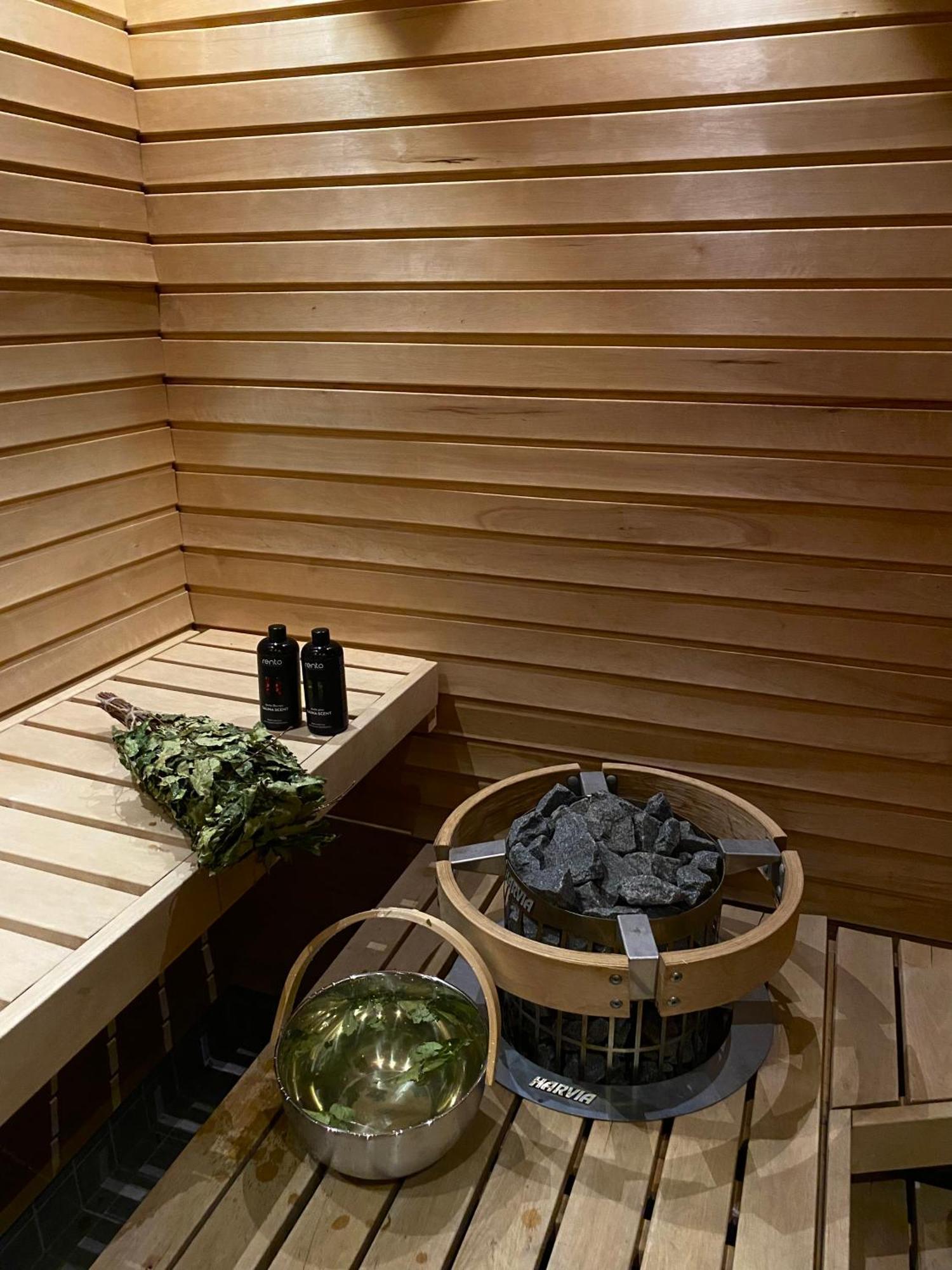 Aurora Igloo Fireplace-heated Tents In A Secret Forest With Private Jacuzzi And Shared Sauna Bathroom And Dog Friendly Rovaniemi