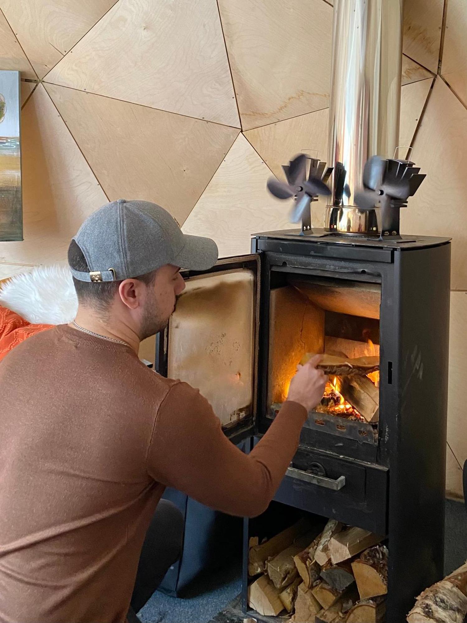 Aurora Igloo Fireplace-heated Tents In A Secret Forest With Private Jacuzzi And Shared Sauna Bathroom And Dog Friendly Luxury tent